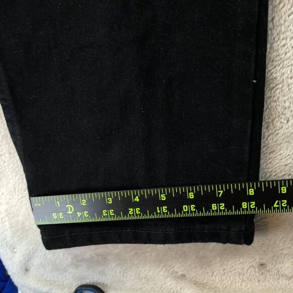 Wrangler Mens Jeans 38x30 Black Denim Straight leg Classic Casual Relaxed Fit - Picture 7 of 13